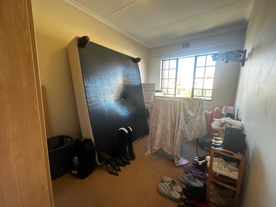 2 Bedroom Property for Sale in Hillside Free State